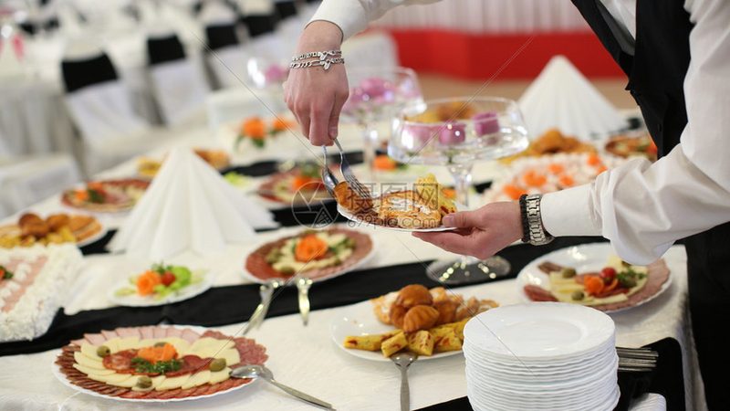 情人节糖果定制：一盒多少克？揭秘定制糖果的规格奥秘